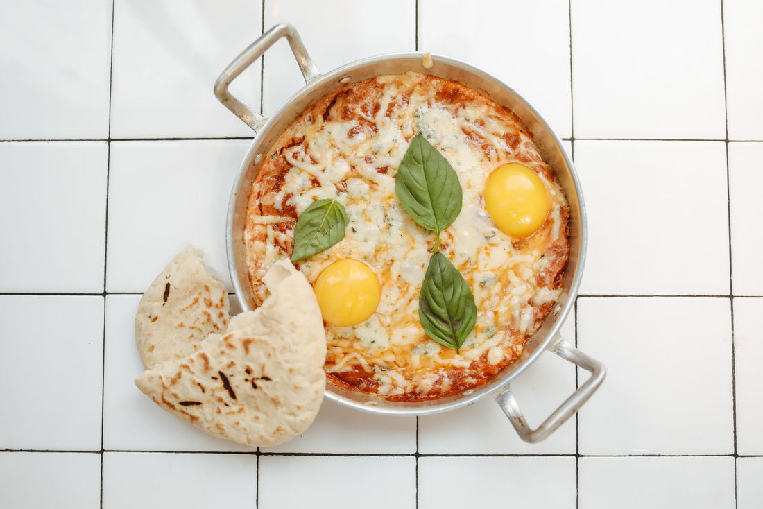 Tomato and pepper shakshuka